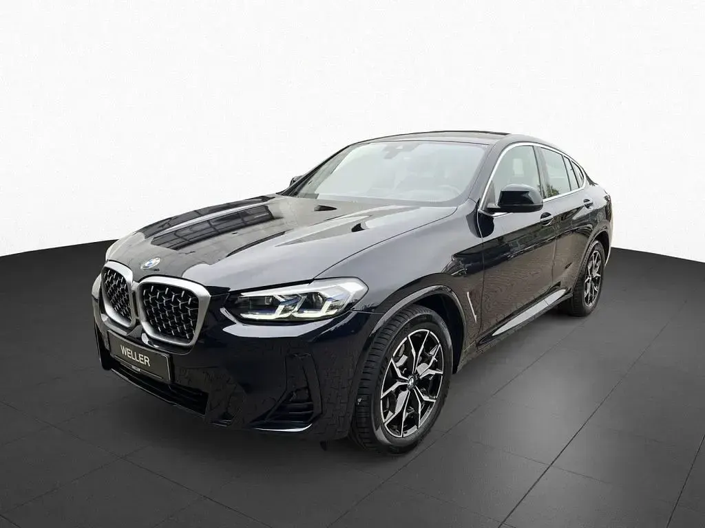 Gebraucht BMW X4 M Sport 258 PS (189 kW) 2025 Schwarz SUV