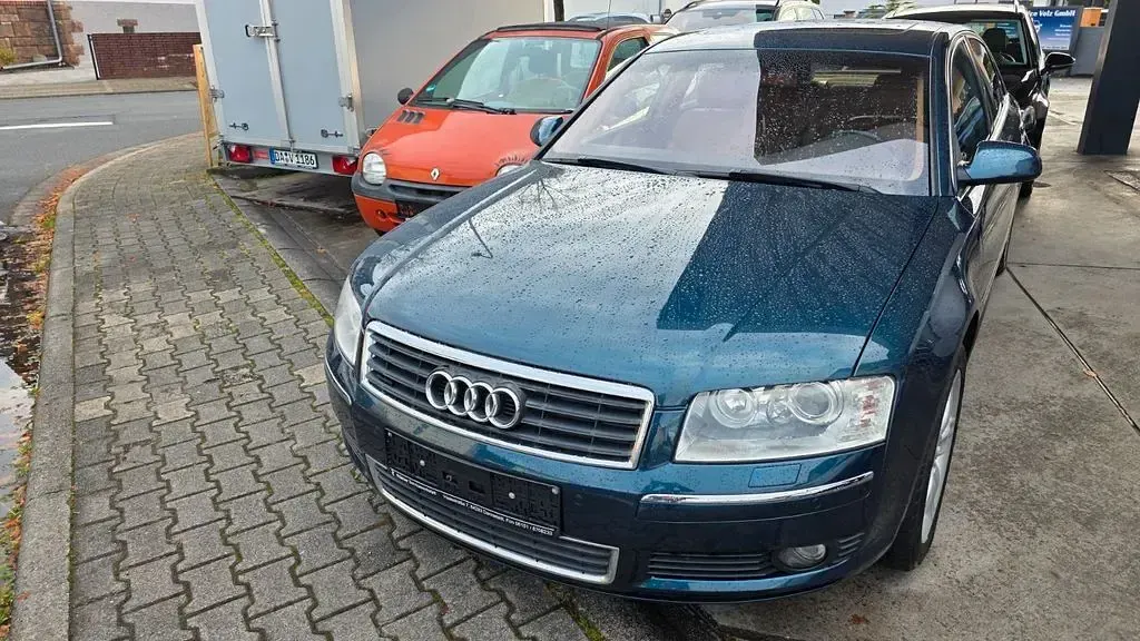 Gebraucht Audi A8 334 PS (245 kW) 2004 Grün Limousine
