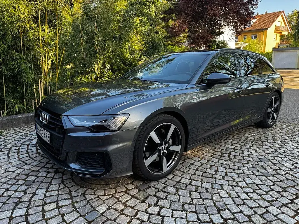 Używany Audi A6 S-Line 231 KM (169 kW) 2019 Szary Kombi
