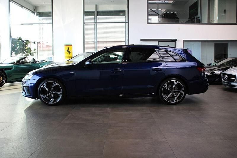 Gebraucht Audi A4 Competition 204 PS (150 kW) 2023 Blau Kombi