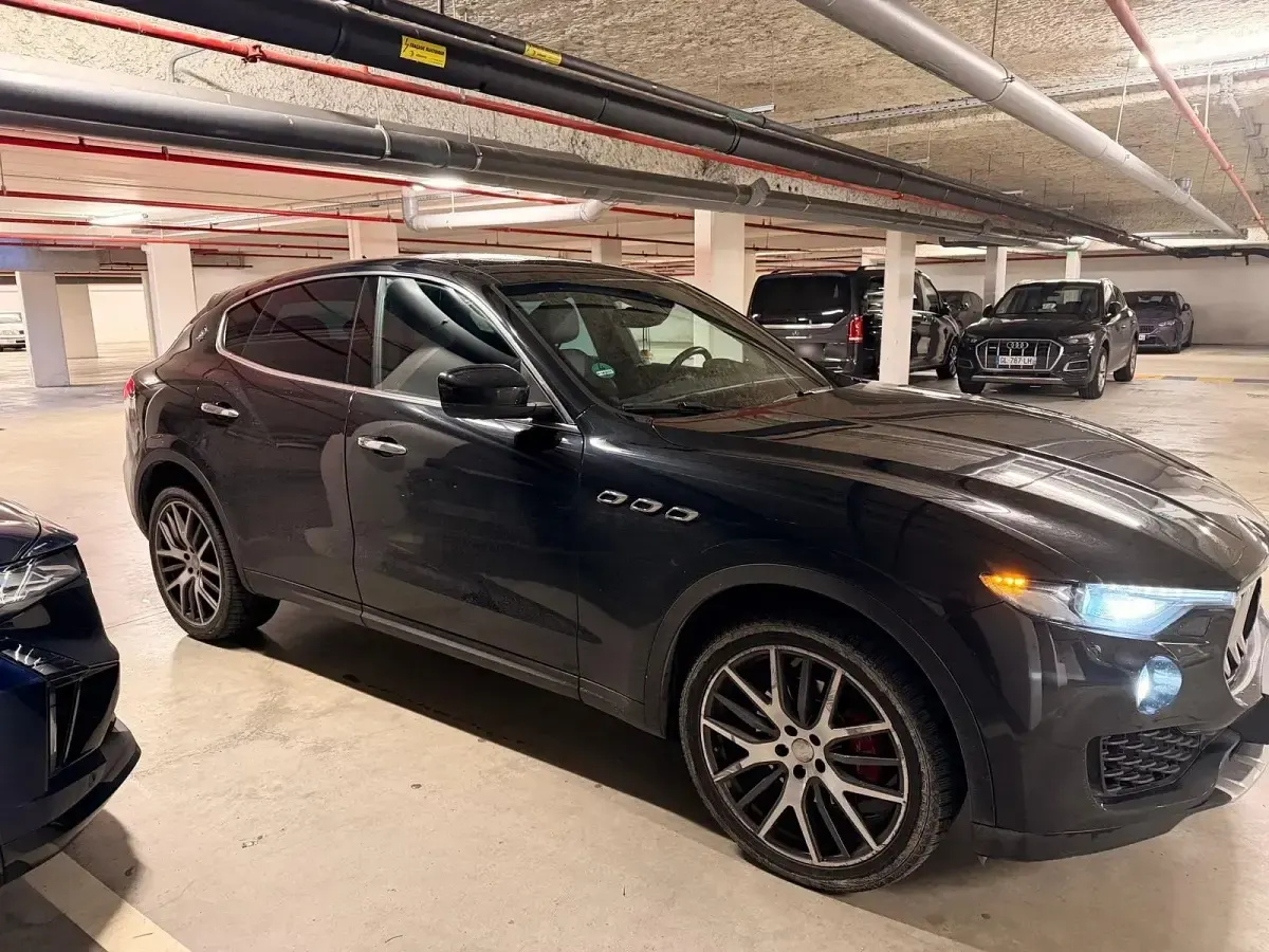 Gebraucht Maserati Levante 275 PS (202 kW) 2017 Schwarz SUV