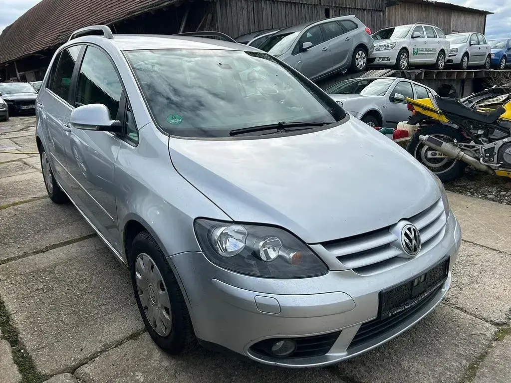 Gebraucht VW Golf VI United 105 PS (77 kW) 2008 Silber Kleinwagen