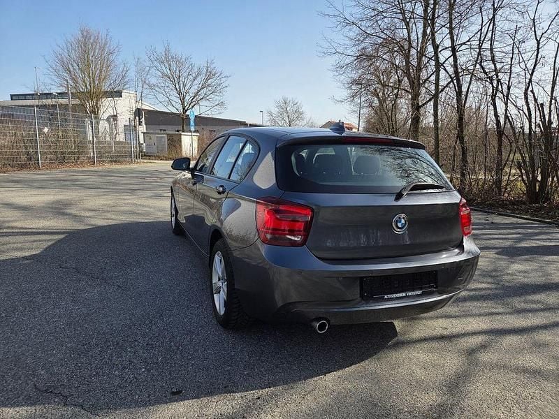 Gebraucht BMW 116 136 PS (100 kW) 2013 Grau Kleinwagen