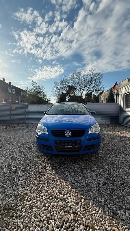 Gebraucht VW Polo 60 PS (44 kW) 2009 Blau Kleinwagen