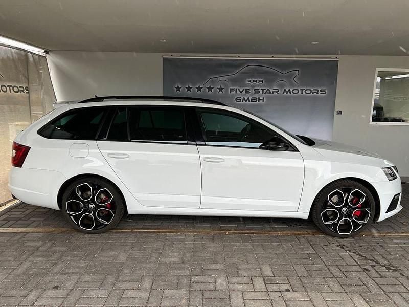 Gebraucht Skoda Octavia RS 245 PS (180 kW) 2018 Weiß Kombi