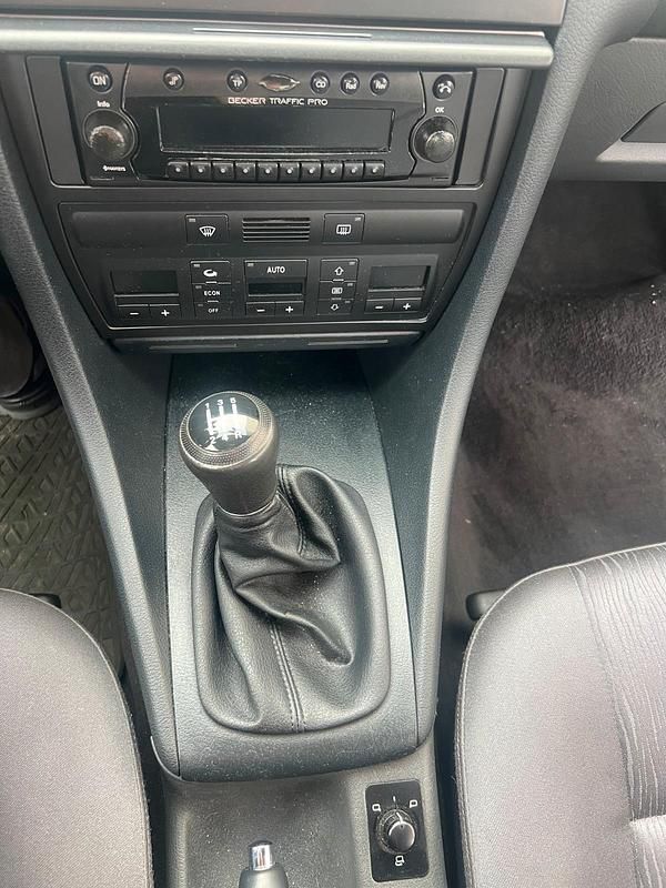 Gebraucht Audi A6 150 PS (110 kW) 2001 Silber Limousine