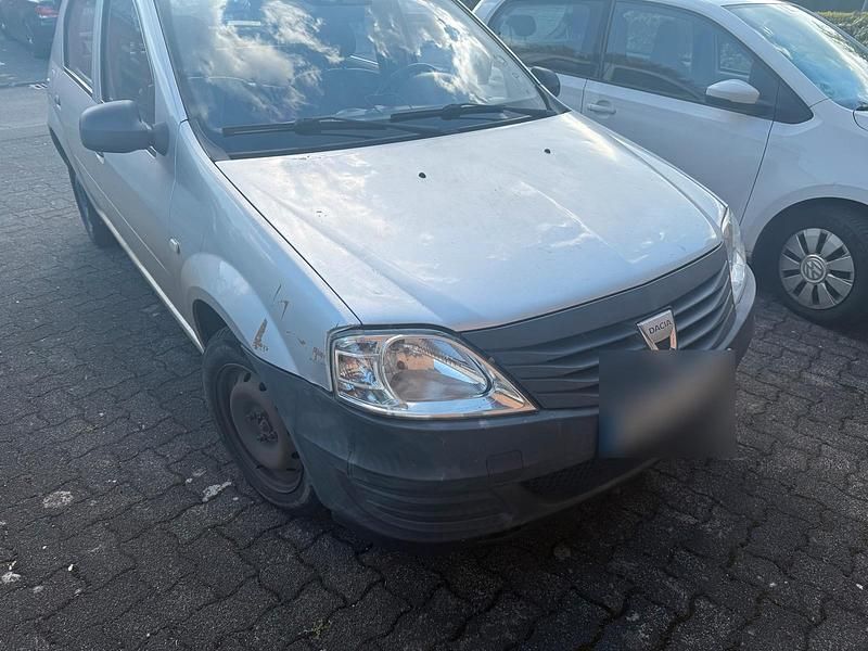 Second-hand Dacia Logan 2004 Argintiu Berlinǎ