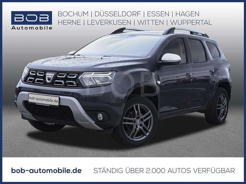 Kometengrau (grau) Gebraucht 2022 Dacia Duster Prestige SUV | 13.990 € (Guter Preis) - Bild 1/3