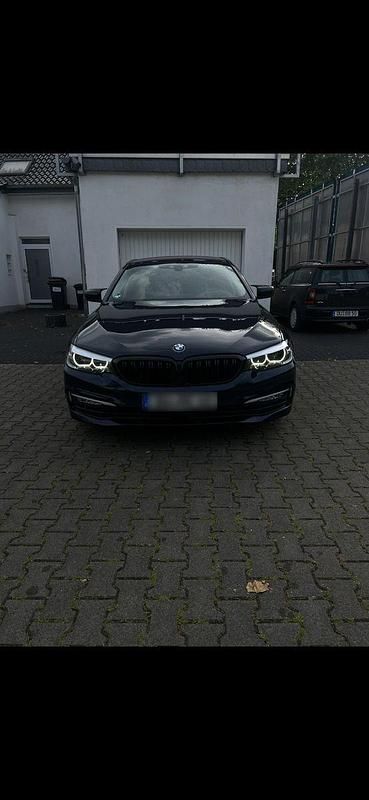 Gebraucht BMW 530 265 PS (194 kW) 2018 Blau Limousine