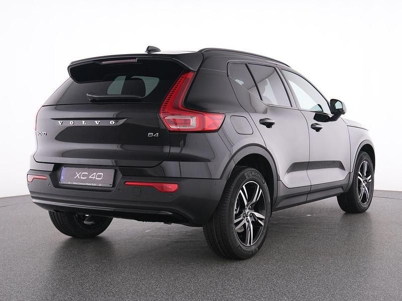 Gebraucht Volvo XC40 Plus 197 PS (144 kW) 2026 Schwarz SUV
