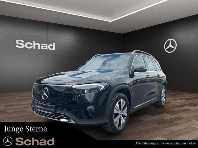 Kosmosschwarz metallic Gebraucht 2024 Mercedes EQB350 SUV | 38.880 € (Guter Preis) - Bild 1/4