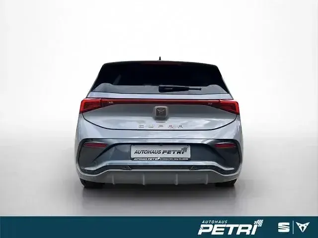 Second-hand Cupra Born 150 kW (204 CP) 2023 Gri Hatchback