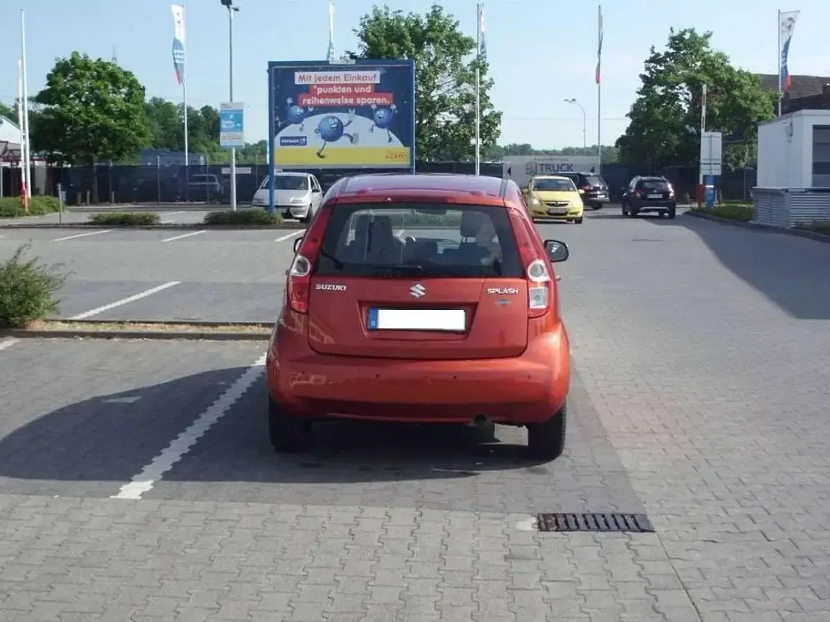 Gebraucht Opel Agila 65 PS (47 kW) 2011 Orange Kleinwagen