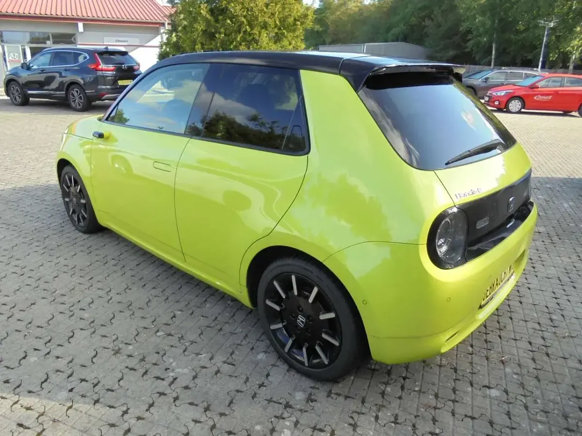 Gebraucht Honda e Advance 113 kW (154 PS) 2022 Charge yellow Kleinwagen