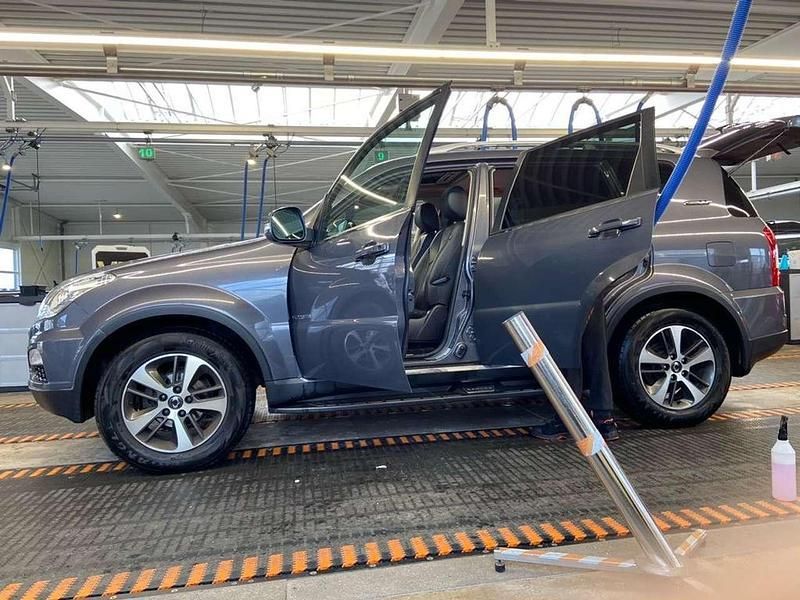 Gebraucht 2017 Ssangyong Rexton Sapphire SUV | 20.990 € (Fairer Preis) - Bild 1/4