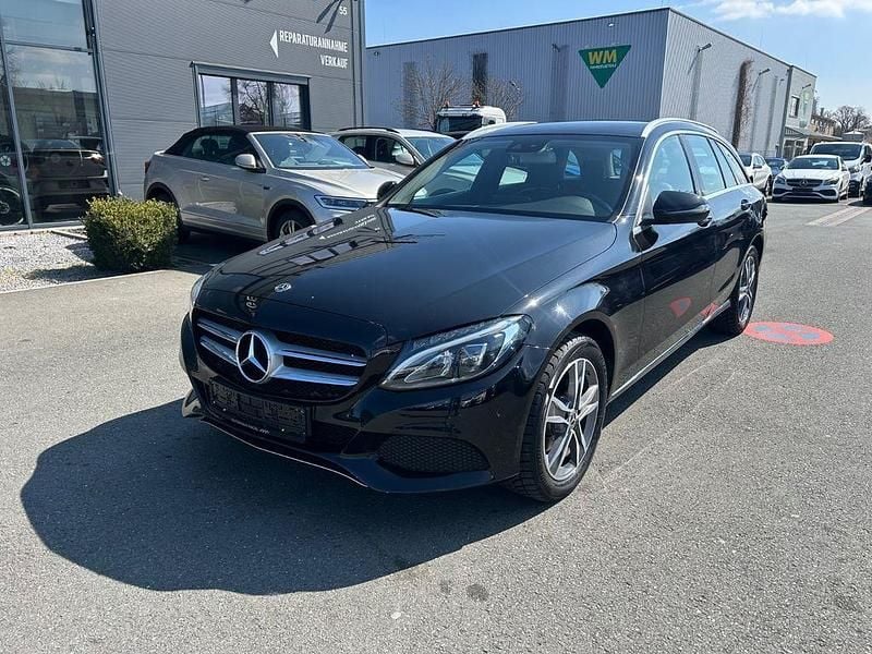 Gebraucht Mercedes C220 170 PS (125 kW) 2017 Schwarz Kombi