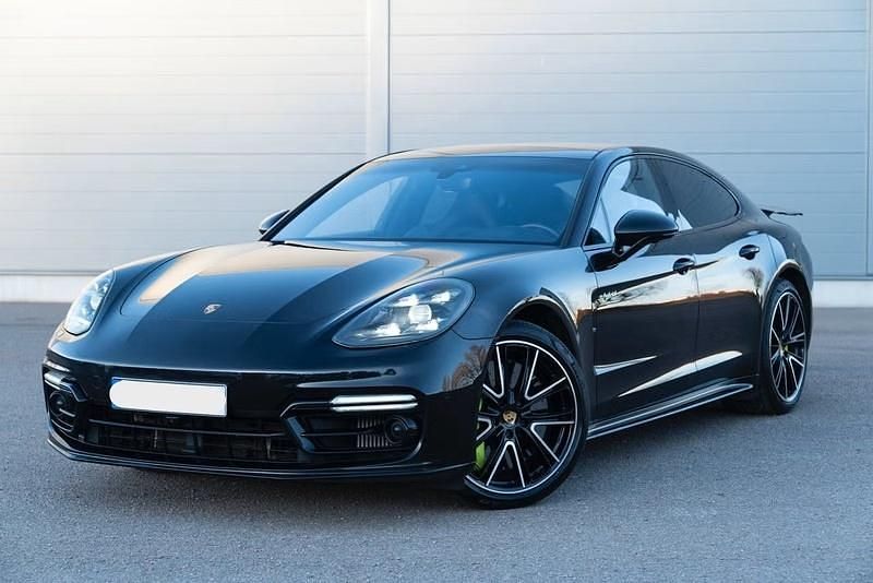 Gebraucht Porsche Panamera Chrono 549 PS (403 kW) 2020 Tiefschwarz Kombi