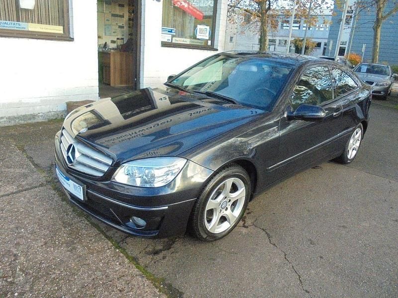 Gebraucht Mercedes CLC180 143 PS (105 kW) 2009 Schwarz Kleinwagen