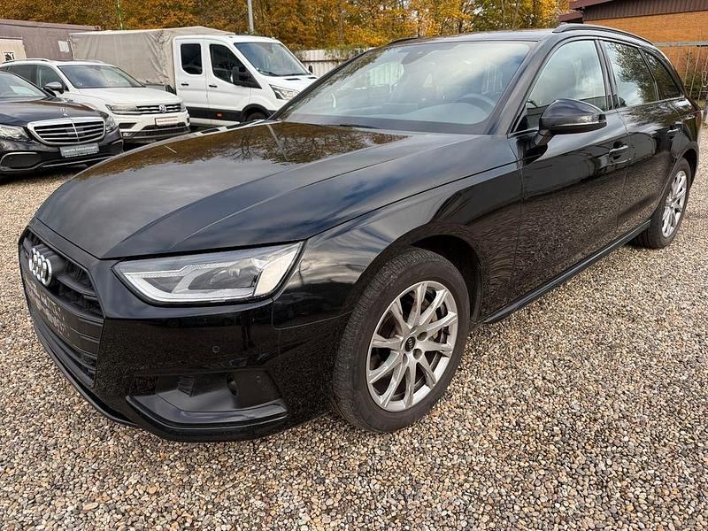 Gebraucht Audi A4 Sport 204 PS (150 kW) 2021 Schwarz Kombi