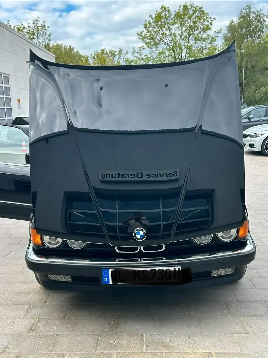 Gebraucht BMW 730 188 PS (138 kW) 1991 Schwarz Limousine