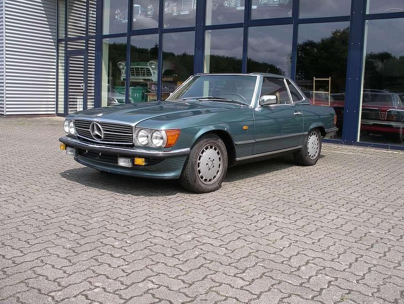 Gebraucht Mercedes 560 231 PS (169 kW) 1988 Blau Cabrio