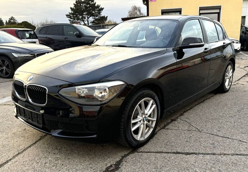 Schwarz Gebraucht 2012 BMW 116 Kleinwagen | 7.999 € (Superpreis) - Bild 1/4