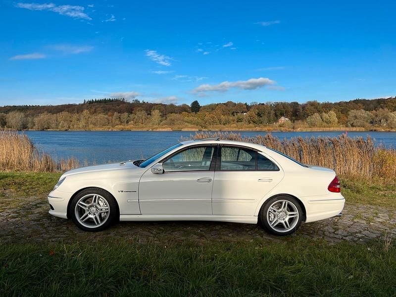 Gebraucht Mercedes E55 AMG 476 PS (350 kW) 2004 Weiß Limousine
