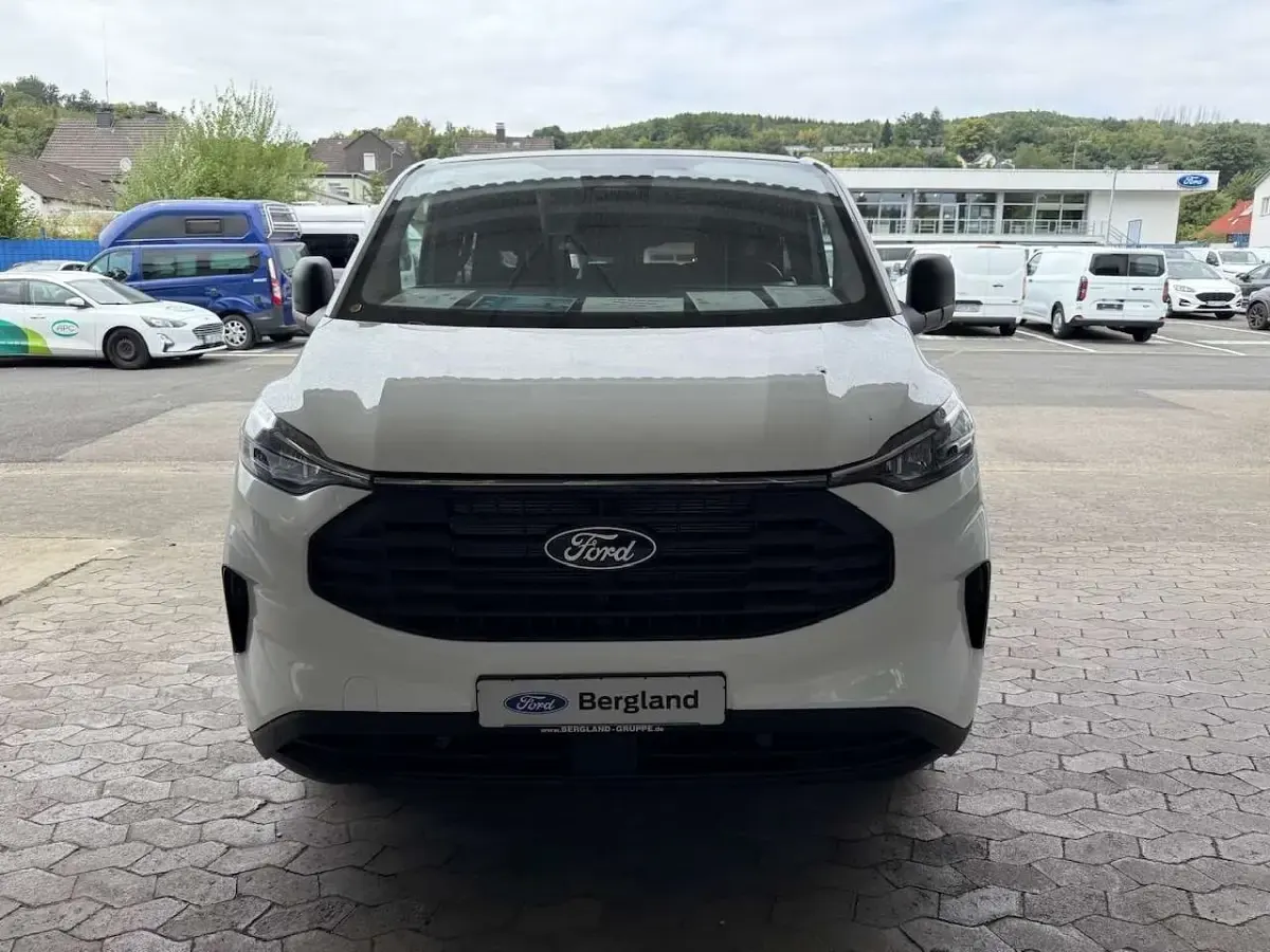 Neu Ford Transit Custom Trend 136 PS (100 kW) 2025 Frozen white  (pn3gz) weiß Van