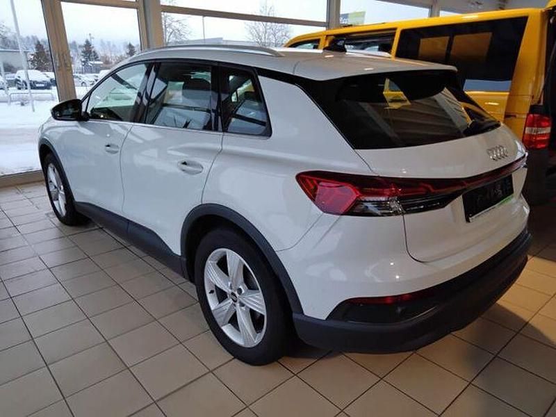 Gebraucht Audi Q4 e-tron 150 kW (204 PS) 2023 Weiß SUV
