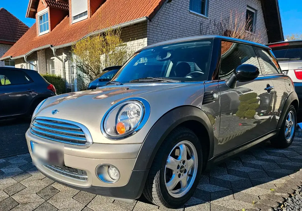Usata Mini Cooper 95 CV (69 kW) 2008 Argento Utilitaria
