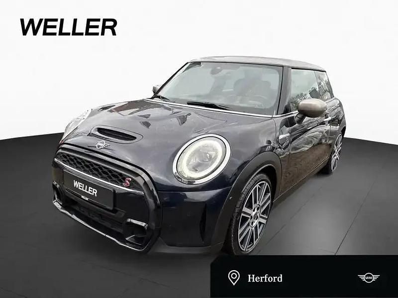 Enigmatic black (schwarz) Gebraucht 2022 Mini Cooper S Kleinwagen | 21.880 € (Fairer Preis) - Bild 1/4