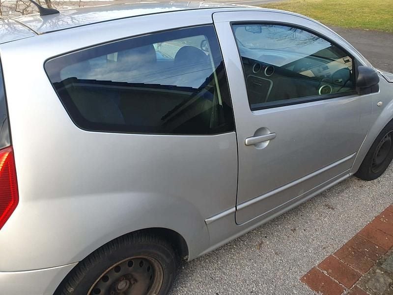 Second-hand Citroën C2 75 CP (55 kW) 2006 Hatchback