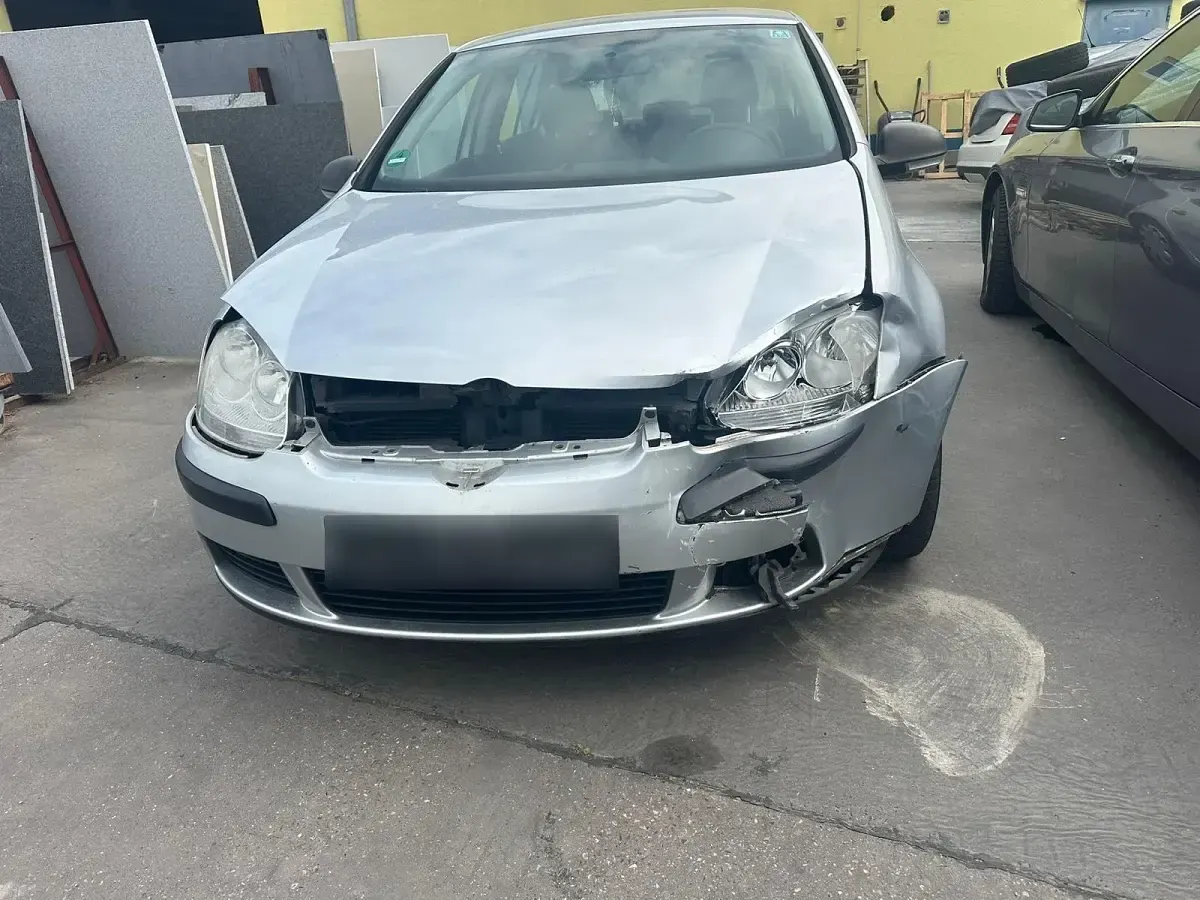 Gebraucht VW Golf V 80 PS (58 kW) 2006 Grau Kleinwagen