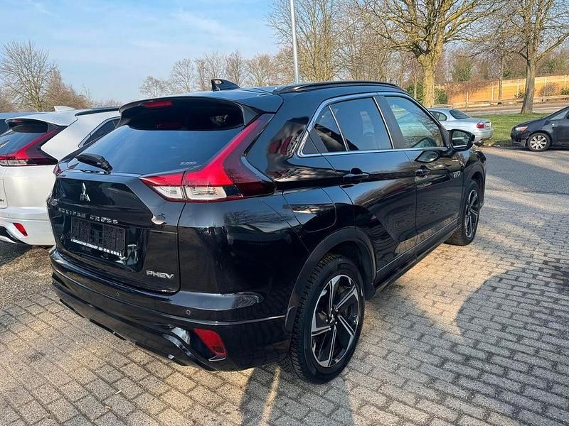Gebraucht Mitsubishi Eclipse Cross 98 PS (72 kW) 2022 Schwarz SUV