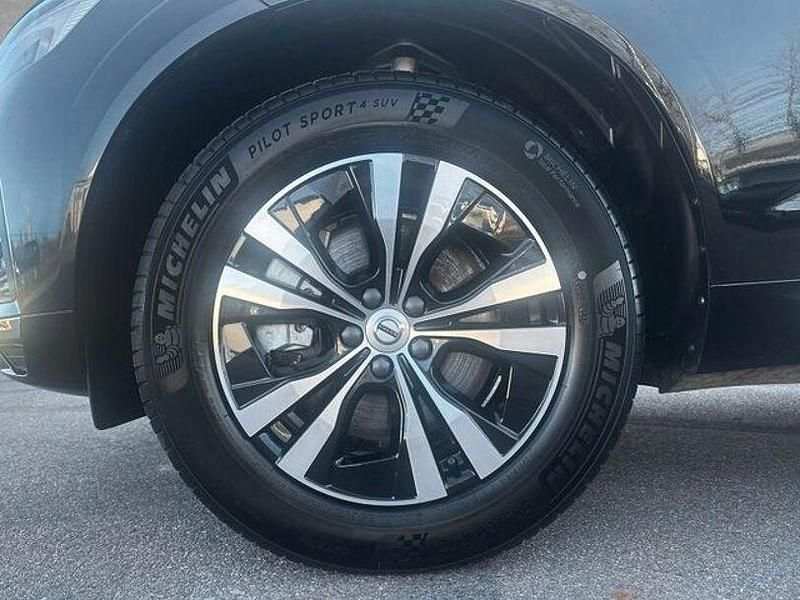 Gebraucht Volvo XC60 Core 349 PS (256 kW) 2025 Onyx schwarz SUV