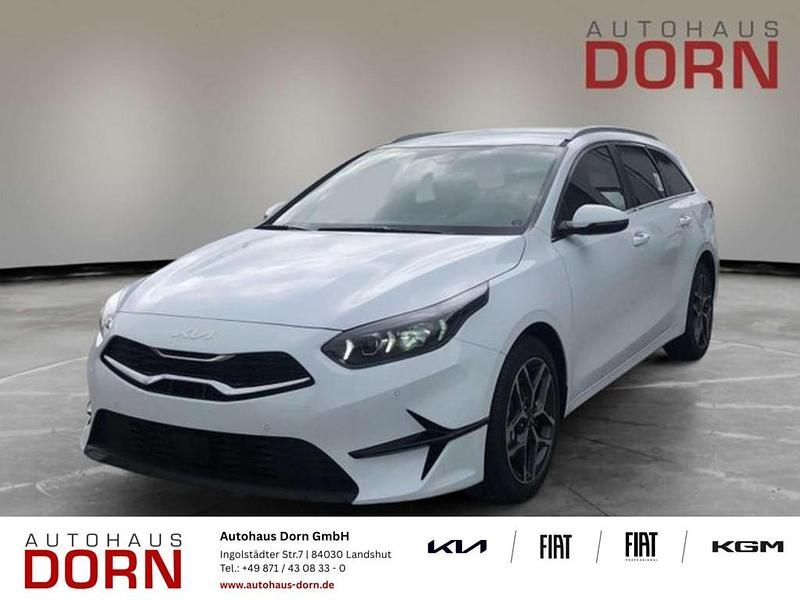 Weiß Neu 2025 Kia Ceed Sportswagon Kombi | 25.990 € (Etwas zu teuer) - Bild 1/4