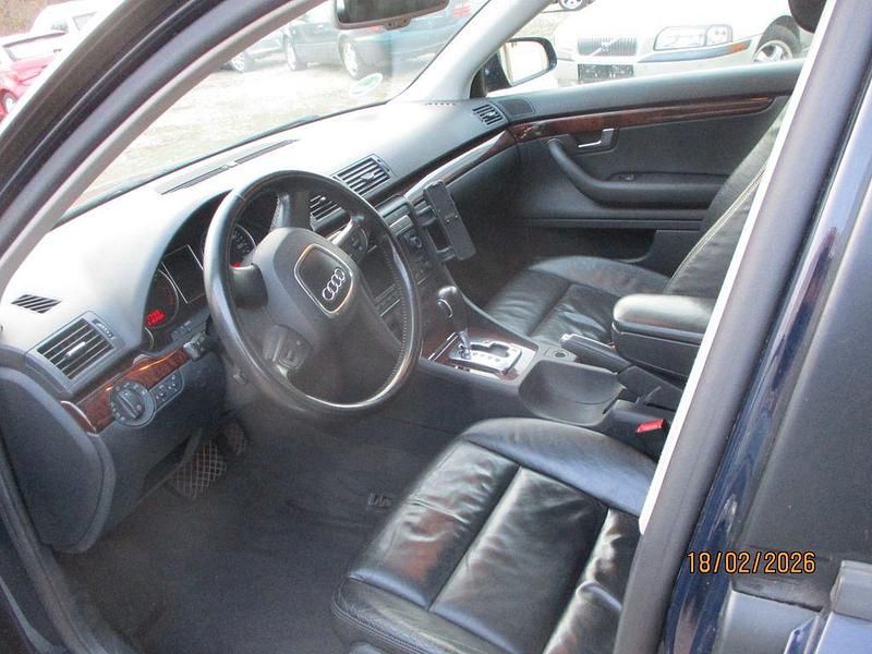 Gebraucht Audi A4 131 PS (96 kW) 2006 Blau Kombi