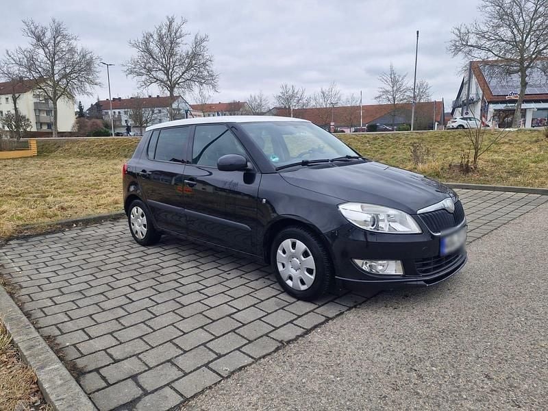 Gebraucht Skoda Fabia 75 PS (55 kW) 2010 Schwarz Kleinwagen
