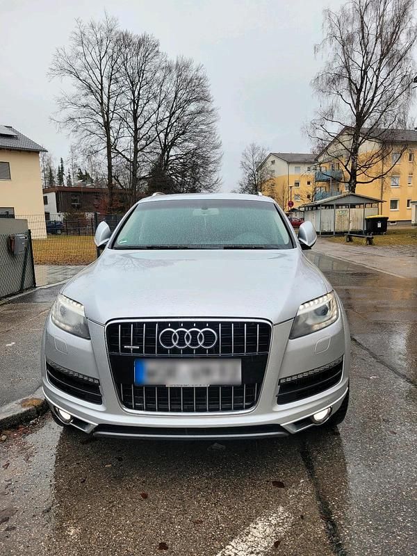 Gebraucht Audi Q7 245 PS (180 kW) 2013 Silber SUV