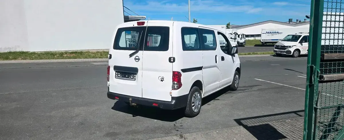 Gebraucht Nissan NV200 110 PS (80 kW) 2012 Weiß Van / Kleinbus