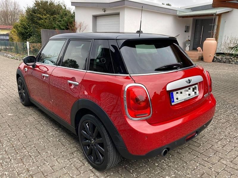 Gebraucht Mini Cooper 136 PS (100 kW) 2015 Rot Kleinwagen