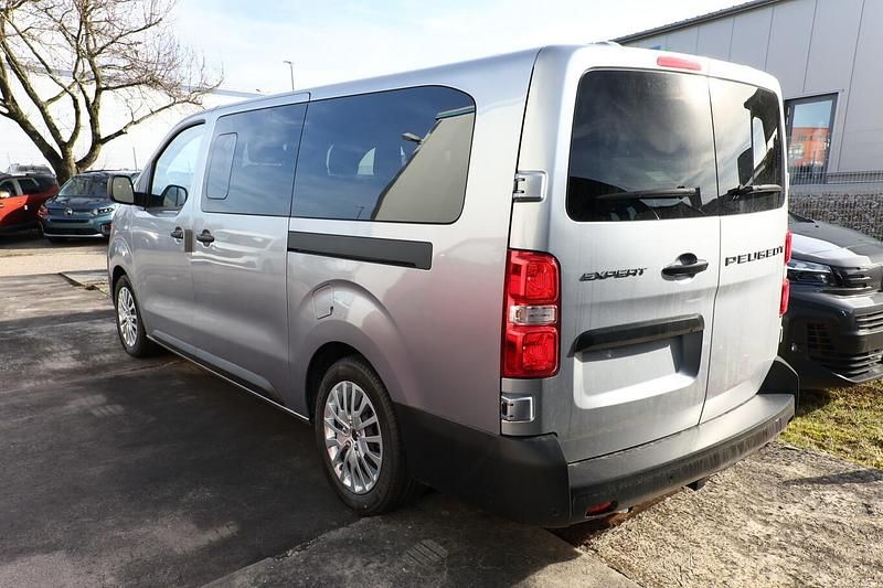 Neu Peugeot Expert 177 PS (130 kW) 2025 Grau metallic Van