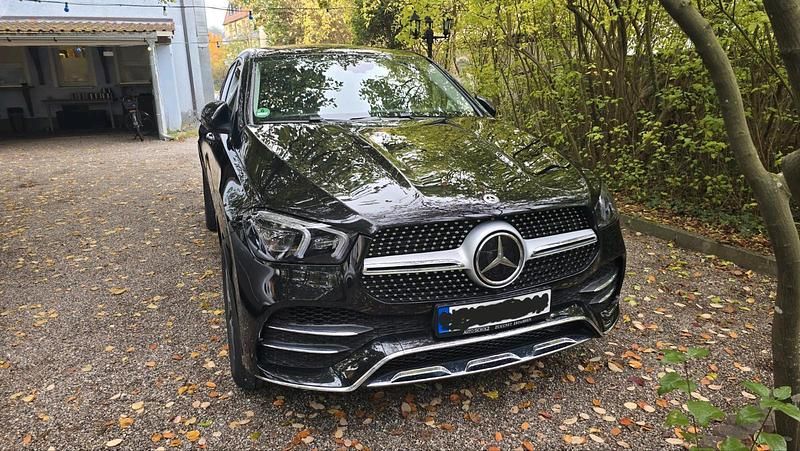 Schwarz Gebraucht 2022 Mercedes GLE400 Coupé | 67.000 € (Superpreis) - Bild 1/4