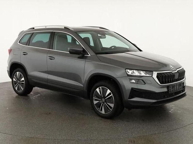 Grau Neu 2025 Skoda Karoq SUV | 34.985 € (Fairer Preis) - Bild 1/1
