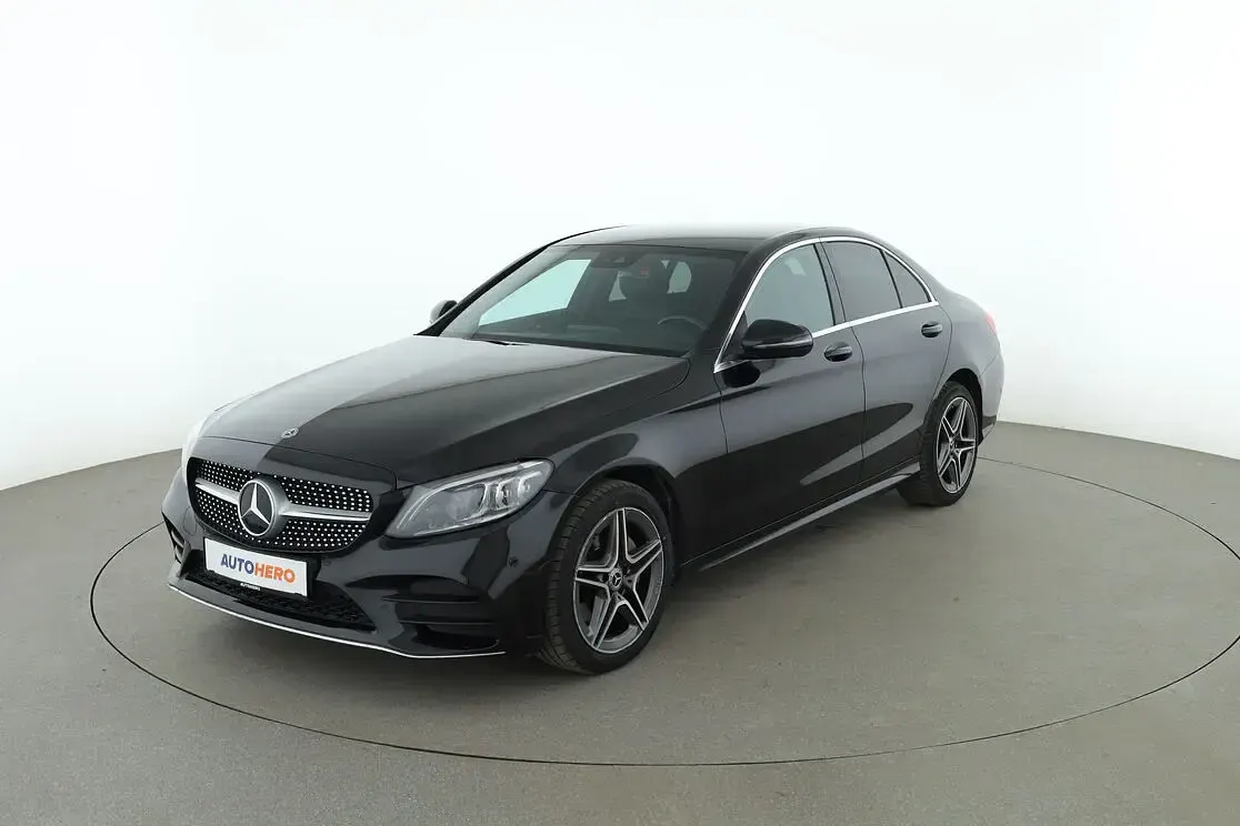 Gebraucht Mercedes C200 AMG line 197 PS (144 kW) 2019 Limousine