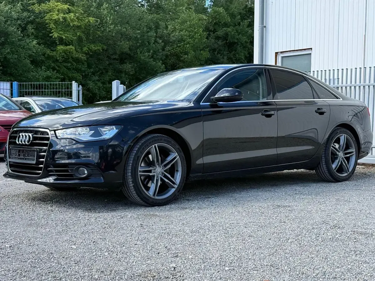 Gebraucht Audi A6 Comfort 204 PS (150 kW) 2011 Schwarz Limousine