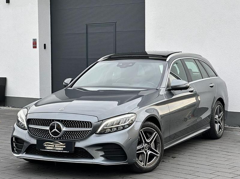 Grau Gebraucht 2019 Mercedes C400 AMG Limousine | 29.800 € (Fairer Preis) - Bild 1/4