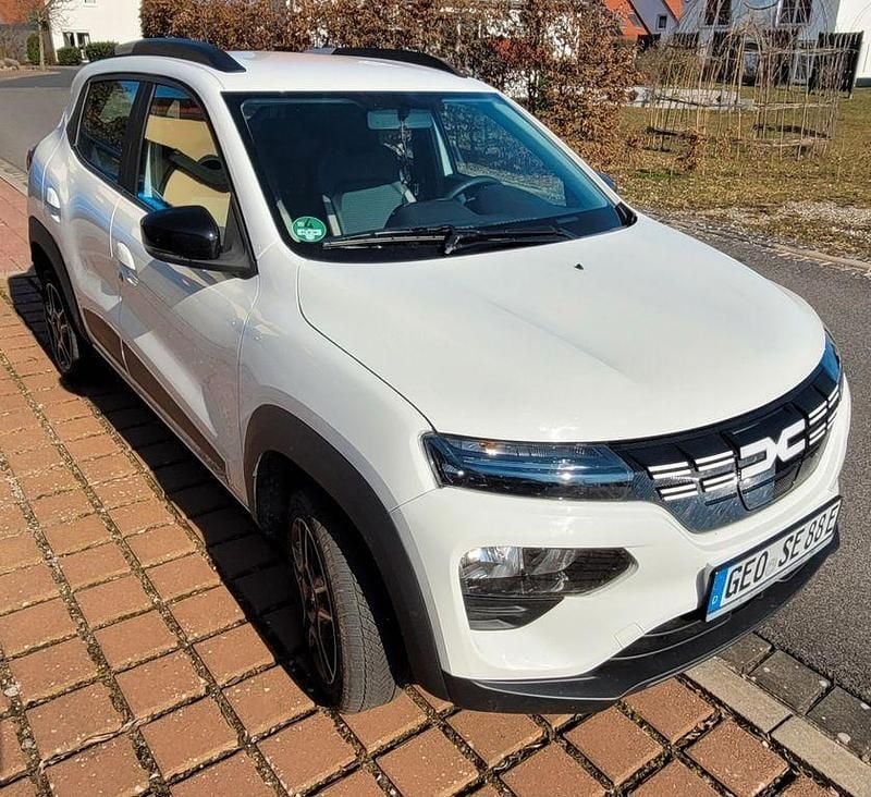 Gebraucht Dacia Spring Essentiel 33 kW (45 PS) 2022 Weiß Kleinwagen