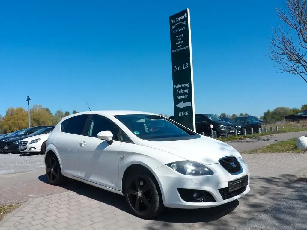 Gebraucht Seat Leon Copa 105 PS (77 kW) 2012 Weiß Limousine