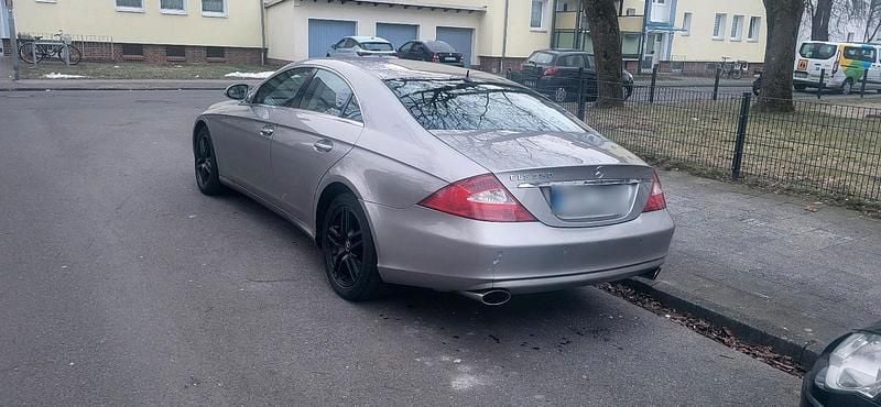Gebraucht Mercedes CLS350 272 PS (200 kW) 2005 Grau Limousine